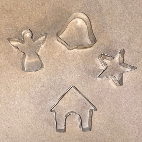 Vintage Metal Cookie Cutter Lot of 10 Mini Christmas Holiday Santa Stocking Star - Picture 6 of 10